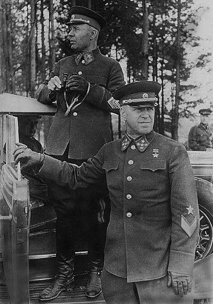 Semyon Timoshenko and Georgy Zhukov in 1940