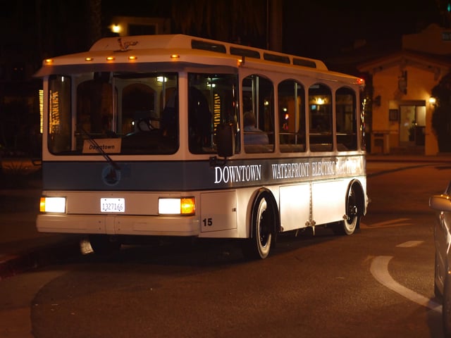 Electric bus in Santa Barbara, California
