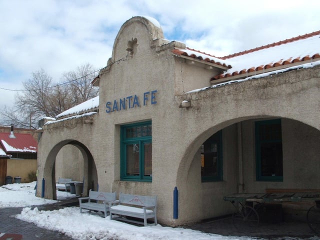Downtown Santa Fe train station