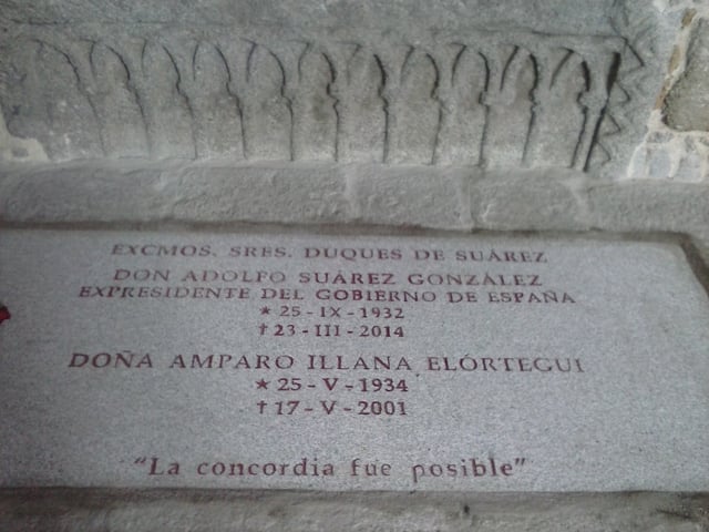 Suarez's grave in the cloister of Ávila Cathedral