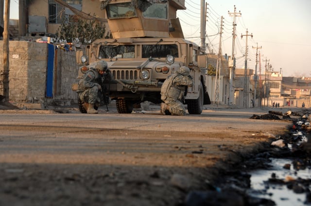Street fighting in Mosul in January 2008