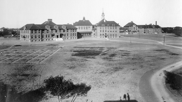 Macdonald Campus under construction in 1906
