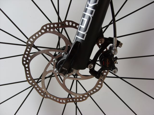 A hydraulic front disc brake