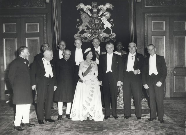 Elizabeth II and Commonwealth leaders at the 1960 Commonwealth Conference