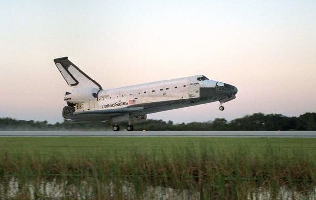 Columbia orbiter landing