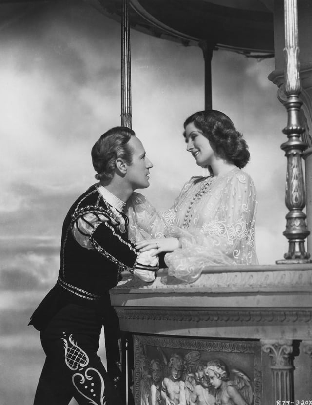Leslie Howard as Romeo and Norma Shearer as Juliet, in the 1936 MGM film directed by George Cukor.