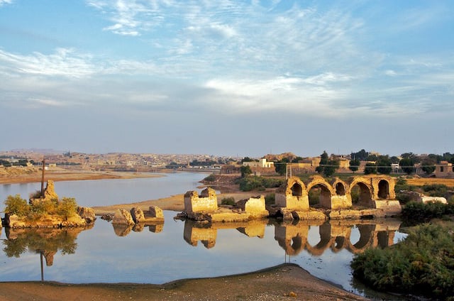 Remains of the Band-e Kaisar dam, built by the Romans in the 3rd century AD