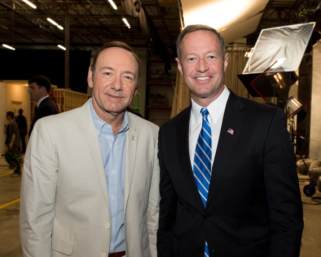 Spacey showing Maryland governor Martin O'Malley around the set of House of Cards, May 2013