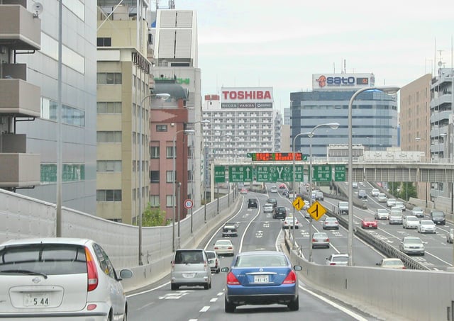 Hamazakibashi JCT in Shuto Expressway