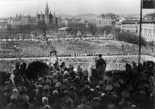 Adolf Hitler speaking at Heldenplatz, Vienna, 1938