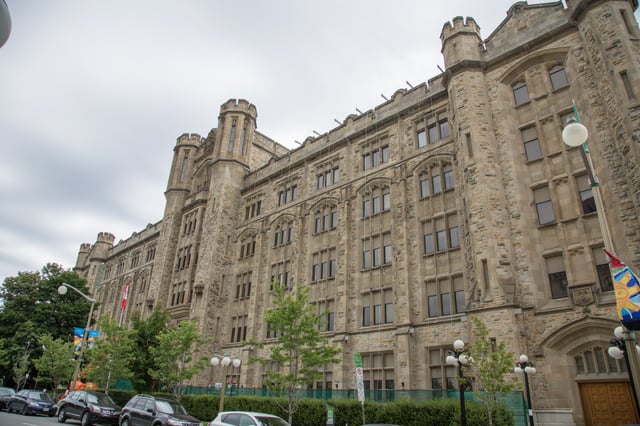 Completed in 1913, the Connaught Building, was constructed in a Gothic Revival style. In the following decades, buildings built for the government would abandon the style, in favour of formal and functional styles.