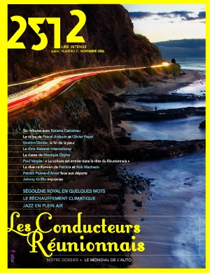 Cover of 2512, a monthly newsmagazine published in Réunion.