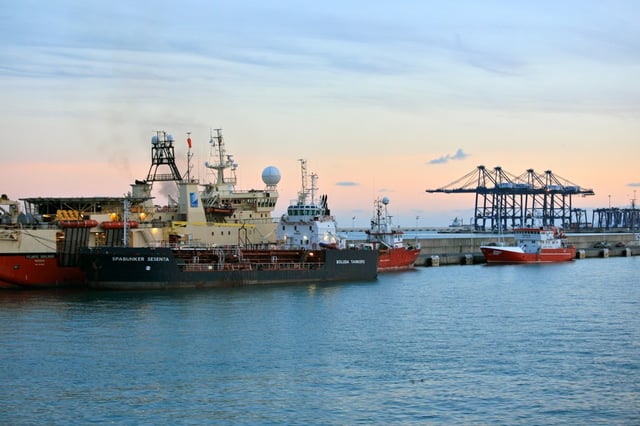 Port of Algeciras.