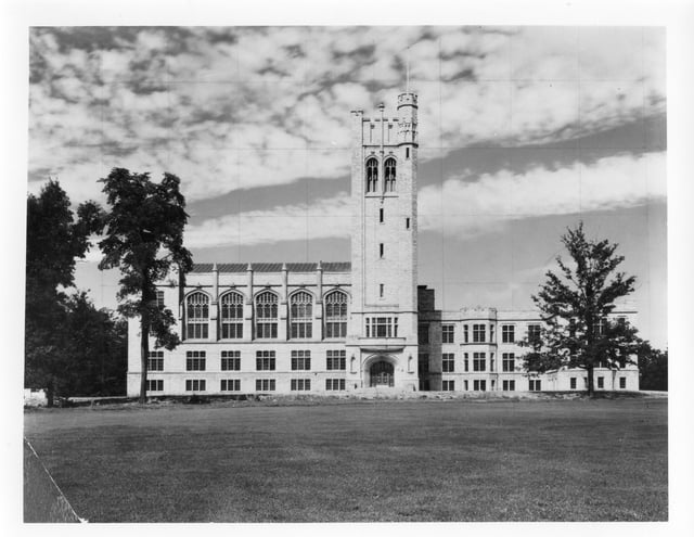 University College in June 1924. Opened in 1924, it was one of the first buildings to be completed at the present campus.