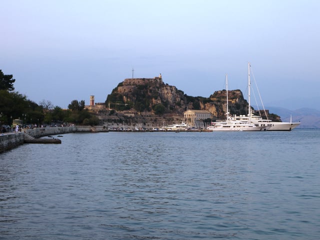 Bay of Garitsa