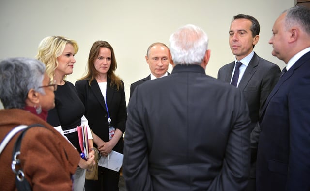 Moldovan President Igor Dodon (right) with Austrian Chancellor Christian Kern and Russian President Vladimir Putin, 2 June 2017
