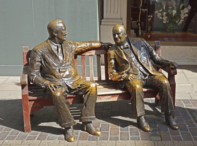 Allies (1995) by Lawrence Holofcener, a sculptural group depicting Franklin D. Roosevelt and Churchill in New Bond Street, London