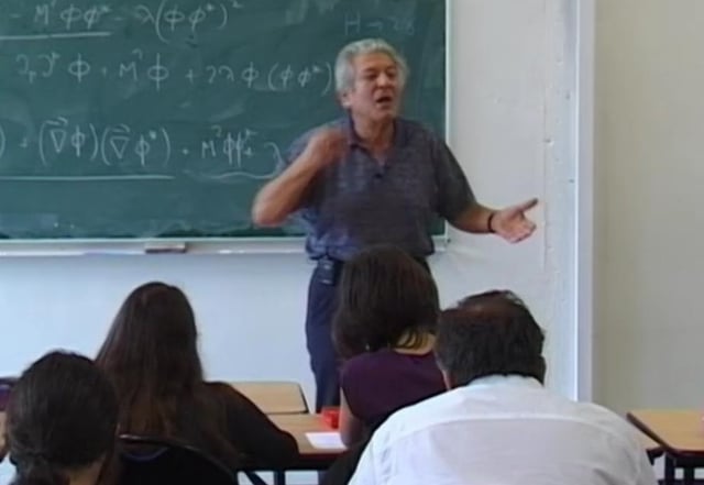 Seminar on the physics of LHC by John Iliopoulos (2009).