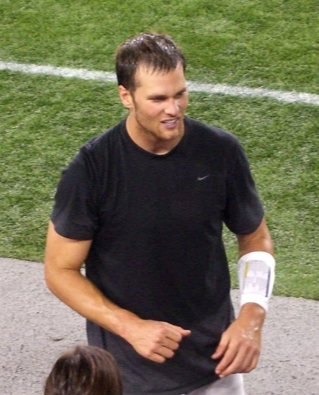 Tom Brady has a career record of 8–3 against the Ravens.