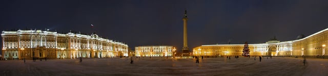 Palace Square in winter. Winter Palace, Alexander Column, General staff Building