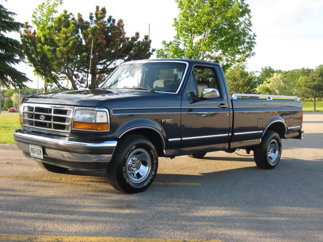 1993 Ford F-150, with dual fuel tanks