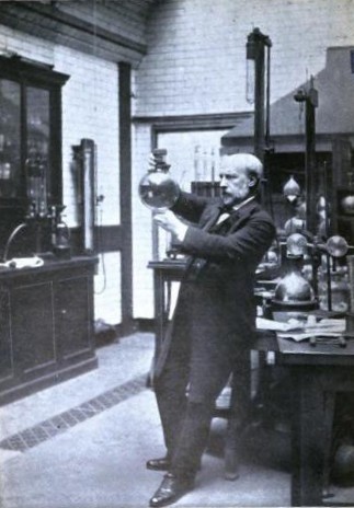 Sir James Dewar developed the cordite explosive in 1889.
