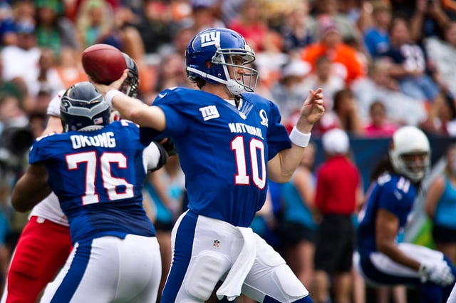 Manning at the 2013 Pro Bowl