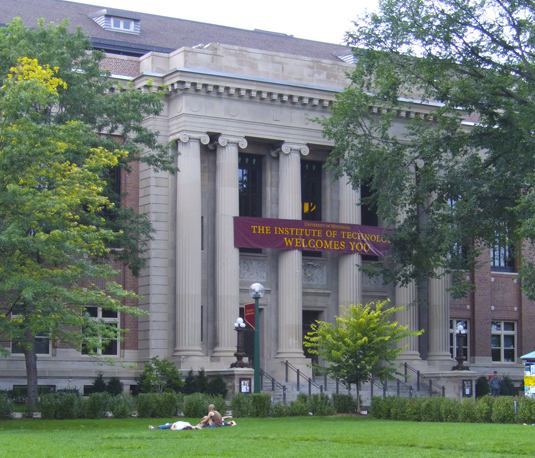 Walter Library, Northrop Mall