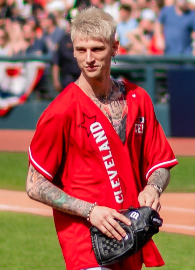 Kelly with Team Cleveland at the 2019 All-Star Legends & Celebrity Softball Game at Progressive Field in Cleveland