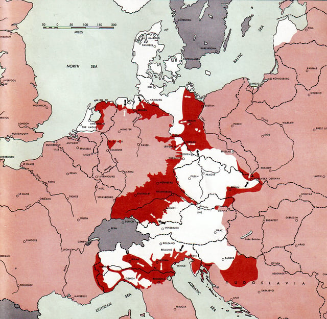Situation of World War II in Europe at the time of Hitler’s death. The white areas were controlled by German forces, the pink areas were controlled by the Allies, and the red areas indicate recent Allied advances.