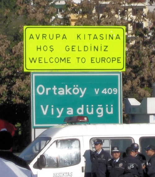 Road sign at the European end of the Bosphorus Bridge in Istanbul. (Photo taken during the 28th Istanbul Marathon in 2006)