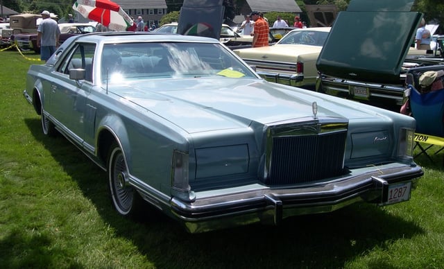 Continental Mark V Diamond Jubilee Edition
