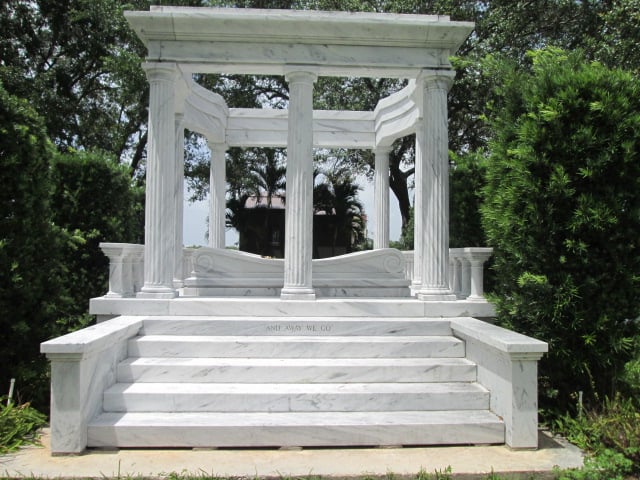Gleason's sarcophagus—with the inscription "And Away We Go"—at Our Lady of Mercy Catholic Cemetery in Miami