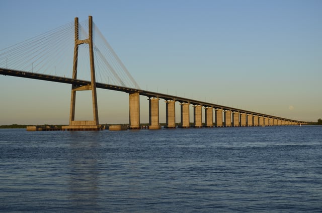 The Rosario-Victoria Bridge.