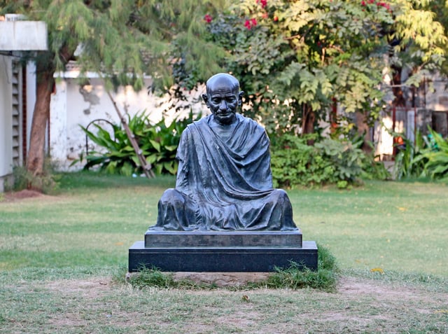 Statue of Mahatma Gandhi in Sabarmati Ashram
