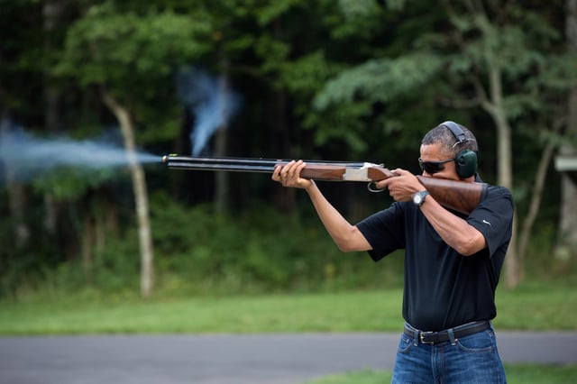 Barack Obama skeet shooting with a Browning Citori 525 on the range at Camp David.