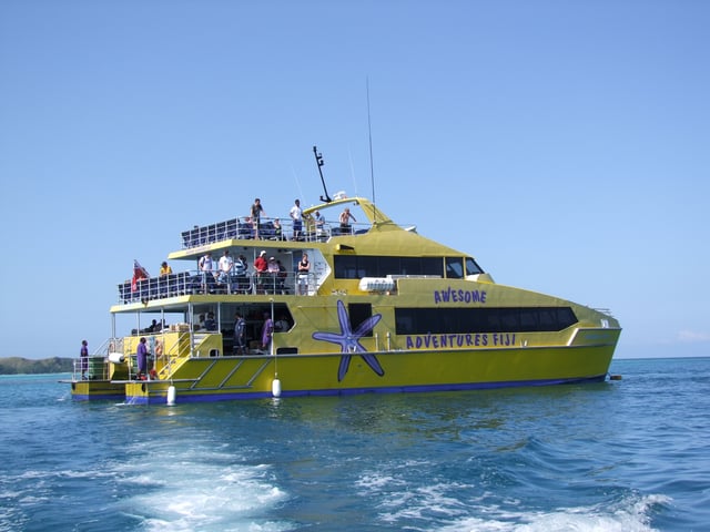 The Yasawa Flyer connects Port Denarau near Nadi with the Yasawa Islands.
