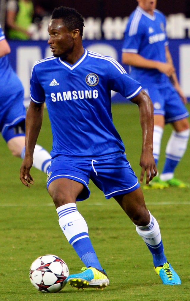 Mikel playing for Chelsea in 2013