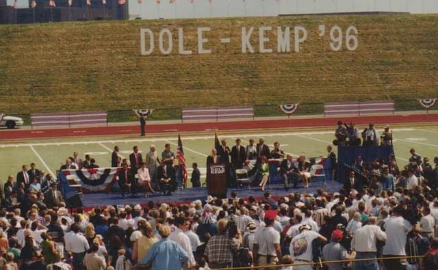 Dole–Kemp campaign rally at the State University of New York at Buffalo
