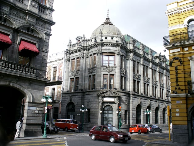 Hall of protocols of the State Government of Puebla, Puebla city.