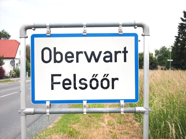 Bilingual sign of Oberwart (in Hungarian Felsőőr) in Burgenland