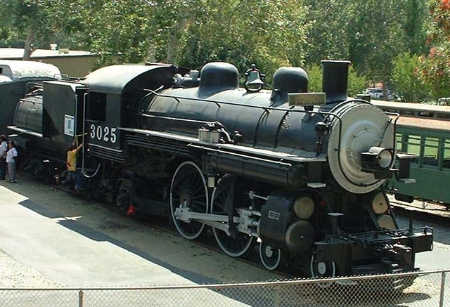 SP Class A-3 no. 3025 of 1904, on display at Travel Town in Los Angeles