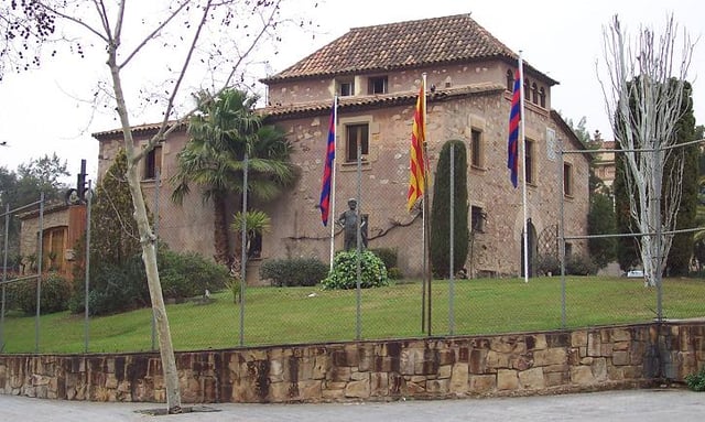 The original La Masia building was the symbolic home of Barça's youth academy. La Masia's coaching system is often considered as the foremost bastion of Cruyff's footballing ideology and Cruyffian (Barçajax) school.