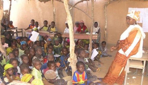 A primary classroom in Niger.