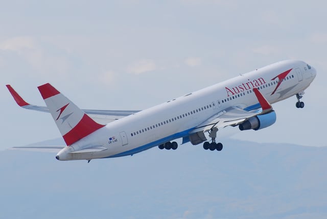 Austrian Airlines 767-300ER with blended winglets, which reduce lift-induced drag