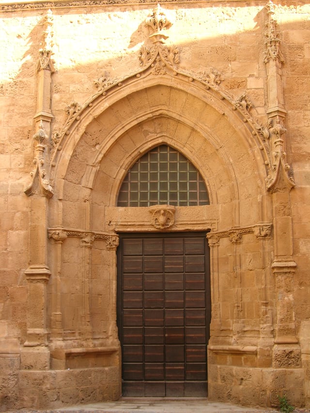 Gothic portal of the Cathedral of Alghero