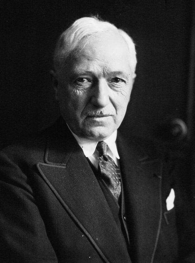 FIFA president Jules Rimet convinced the confederations to promote an international football tournament.