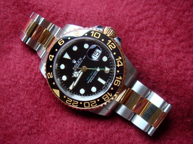 Rolex GMT Master II gold and stainless steel (ref. 116713LN)
