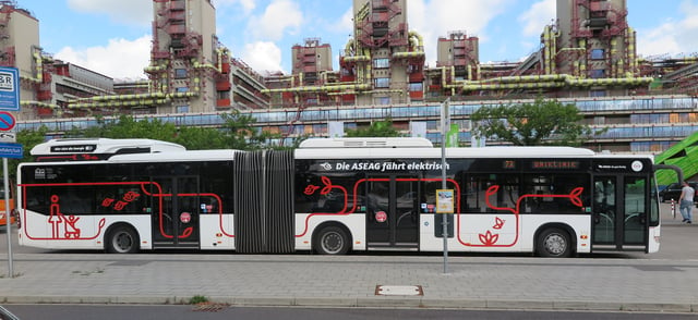 Battery electric bus powered with lithium-ion batteries