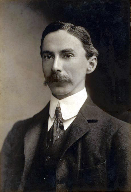 Russell in 1907
